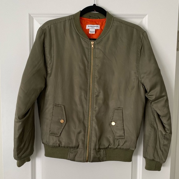 Glamorous Take Games Bomber Jacket Size Small - Picture 2 of 6